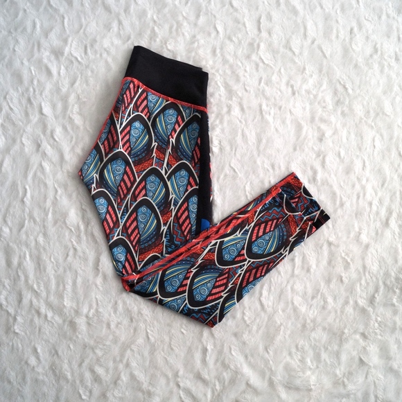 Stretch Yoga Pants Capri Length S/M - Picture 3 of 6